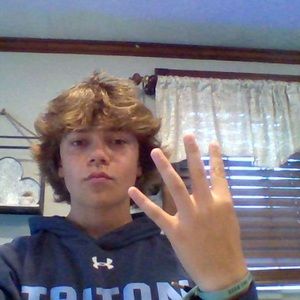 Meet your Posher, Genaro